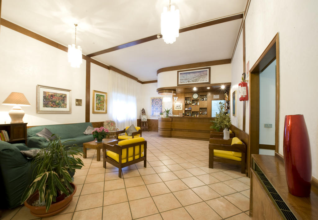 Caldora Hotel